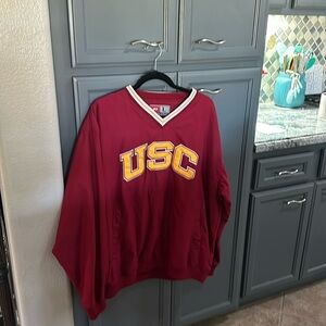 USC V neck pull over